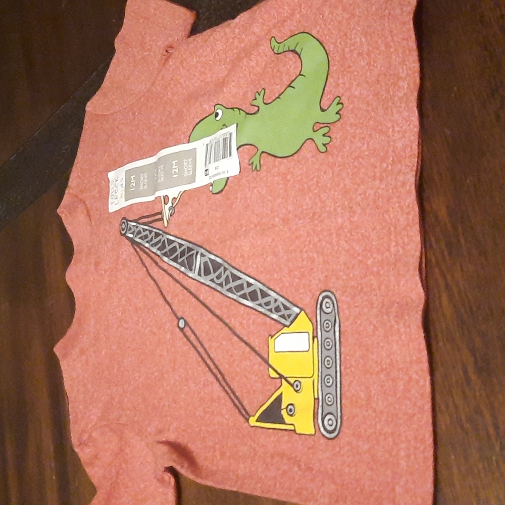 New T-rex crane pizza t-shirt 12 months